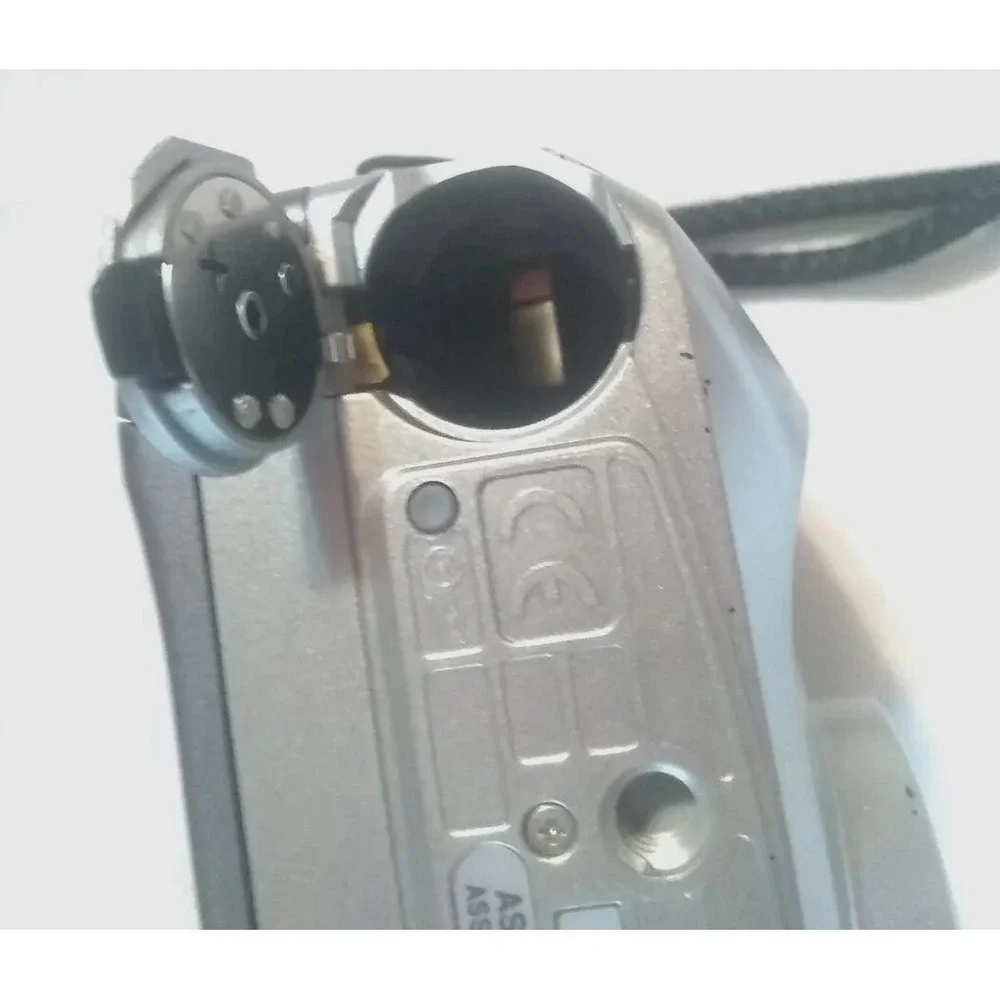 Pentax IQZoom 130M‎ MultiAF Point Shoot 38-130mm Silver UNTESTED PARTS REPAIR